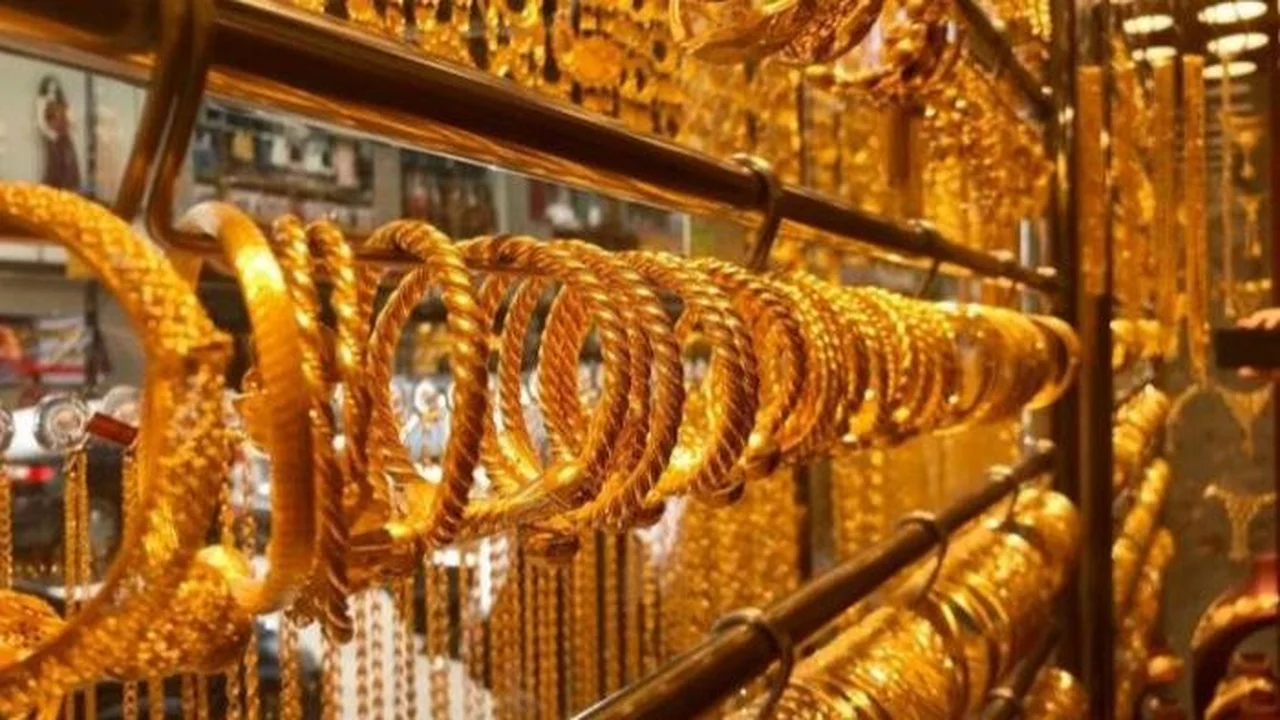 كيف تغيرت أسعار الذهب في السعودية وتطور سعر جرام عيار 21 اليوم؟